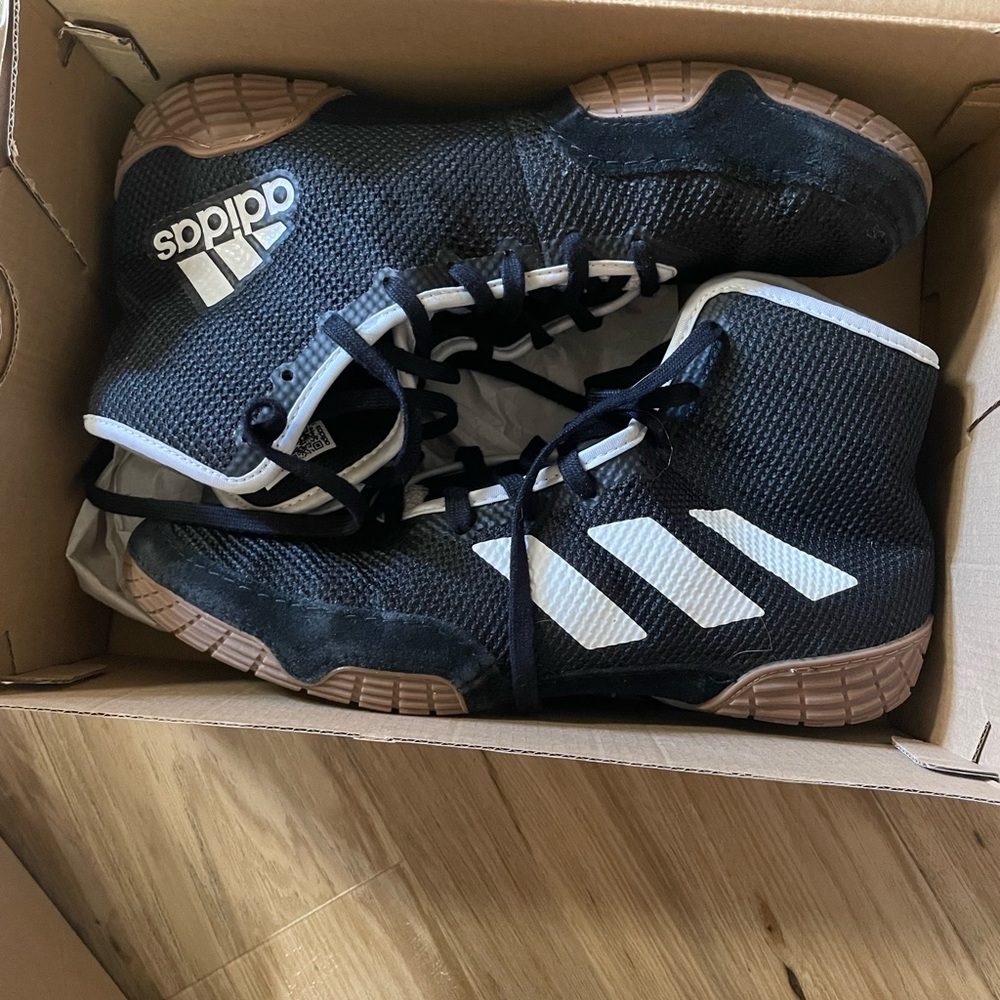 Adidas Black and White Sneakers Classic Design